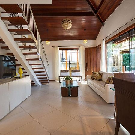Casa Espetacular Entre Geriba E Ferradurinha - Wifi 200Mb - Piscina Do Codominio - 700 M Da Praia - Garagem - 4 Suites - Area Gourmet Privativa - Cozinha Equipada - Area Kids - Portaria 24H - Ar Condicionado Búzios 외부 사진
