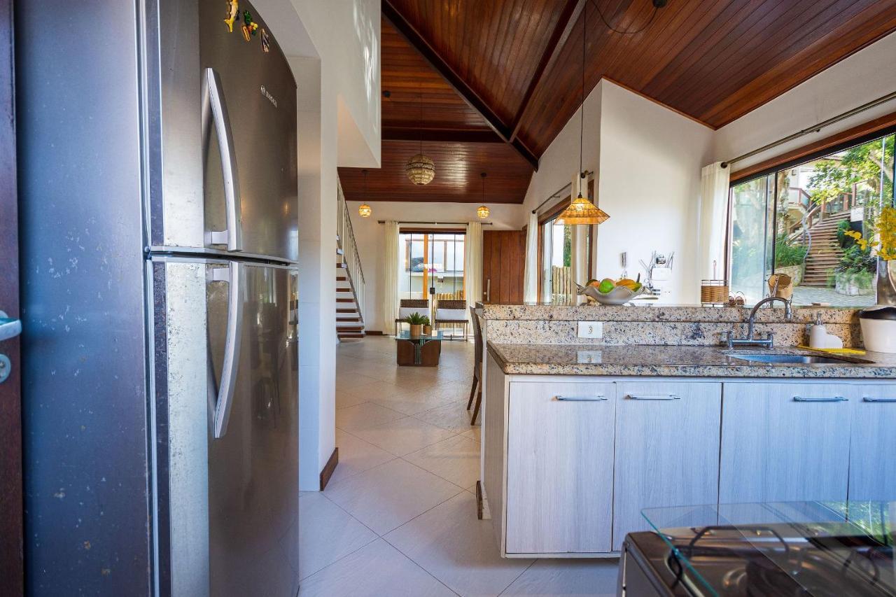 Casa Espetacular Entre Geriba E Ferradurinha - Wifi 200Mb - Piscina Do Codominio - 700 M Da Praia - Garagem - 4 Suites - Area Gourmet Privativa - Cozinha Equipada - Area Kids - Portaria 24H - Ar Condicionado Búzios 외부 사진